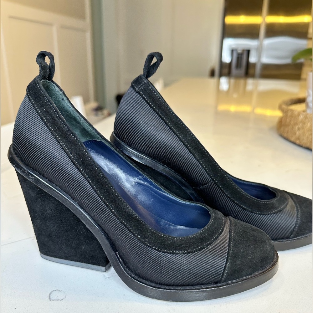 Brooks Brothers black shoes size 7